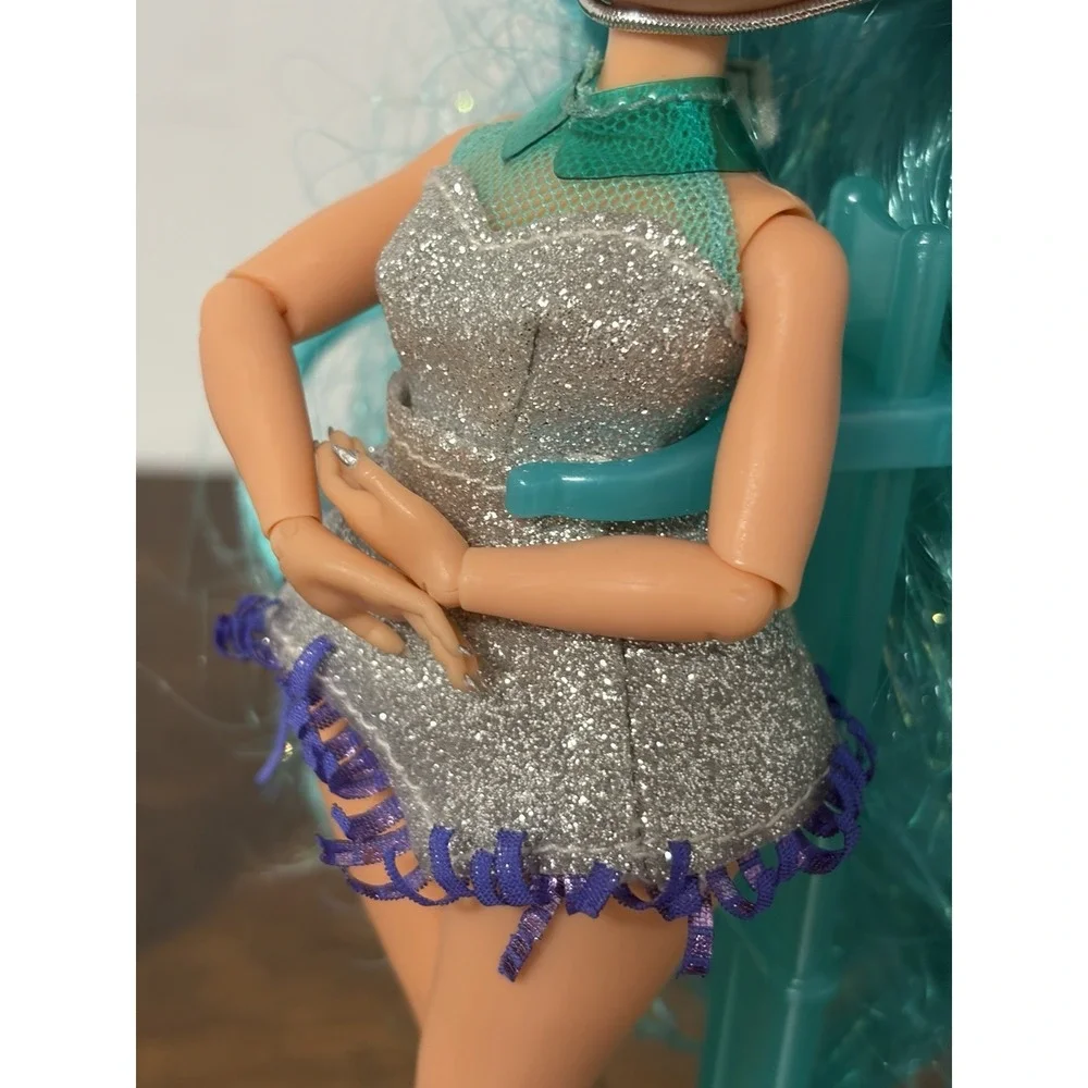 LOL Surprise OMG Winter Disco Cosmic Nova 9